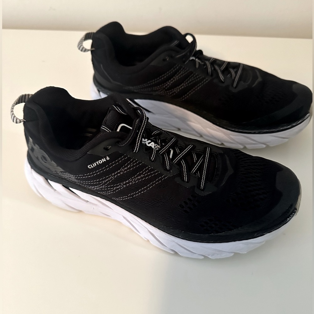 Women’s Hoka One One Clifton 6 Running Shoes Size USA 6.5